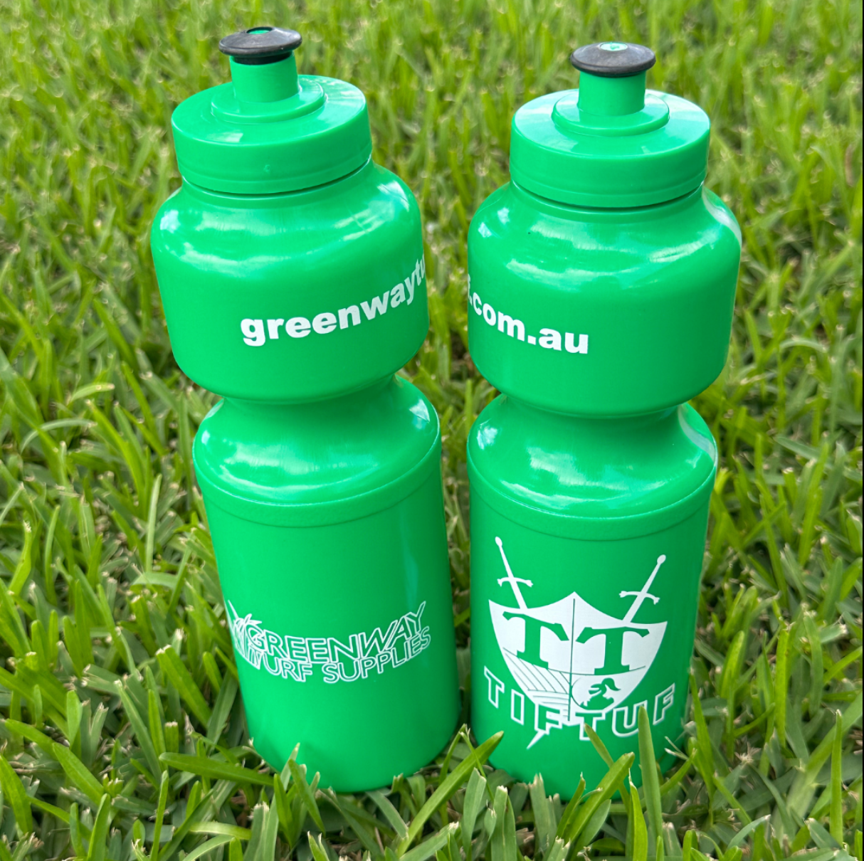 Lawn Care Australia Water Bottles
